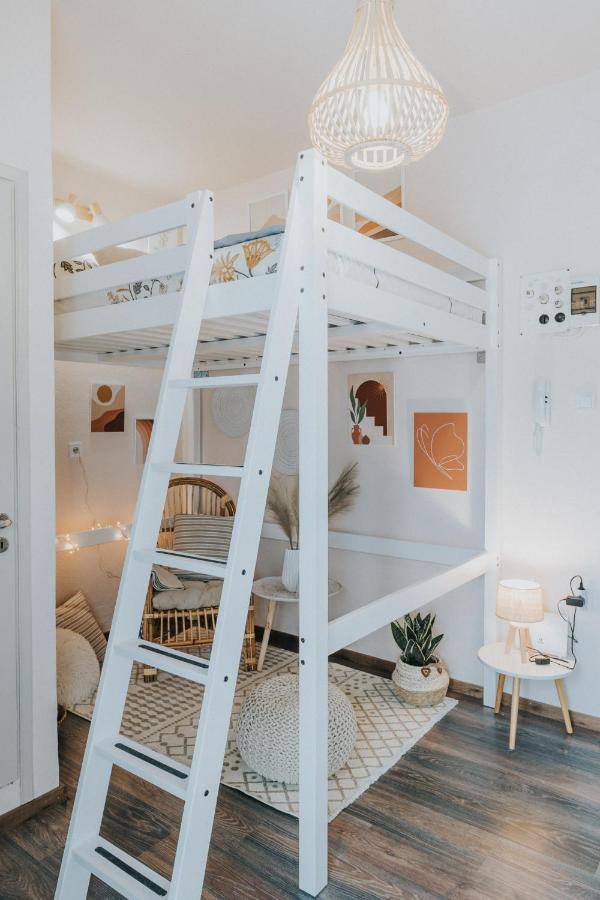 Апартаменты Bohemian Loft With View! Волос Экстерьер фото